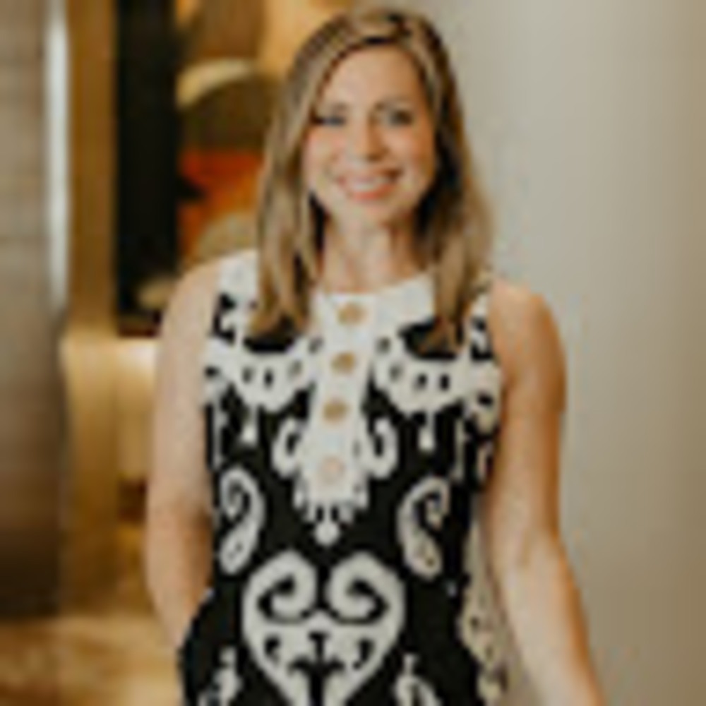 Meet your Posher, Elyse